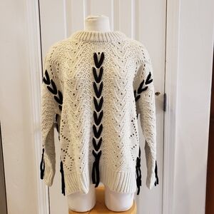 RETROD BEIGE KNIT SWEATER WITH BLACK BRAID